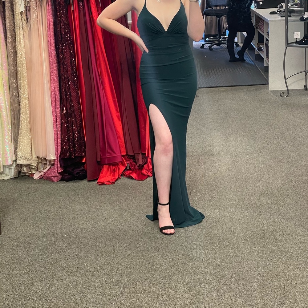 Emerald green evening gown/prom dress